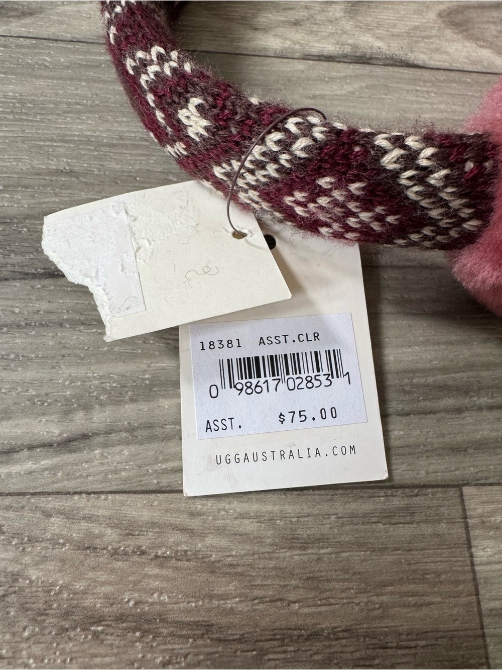 NWT UGG Australia Nordic-Patterned Shearling Earmuffs Assorted Color One Size - Picture 5 of 8